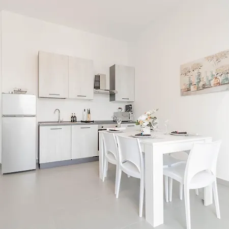 H11 Mia Giardino-parcheggio