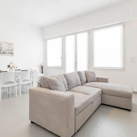 H11 Mia Giardino-parcheggio * San Remo